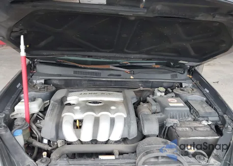 2006 Kia Optima Ex (New)/Lx (New) z USA, uszkodzony, nr VIN KNAGE123365038280